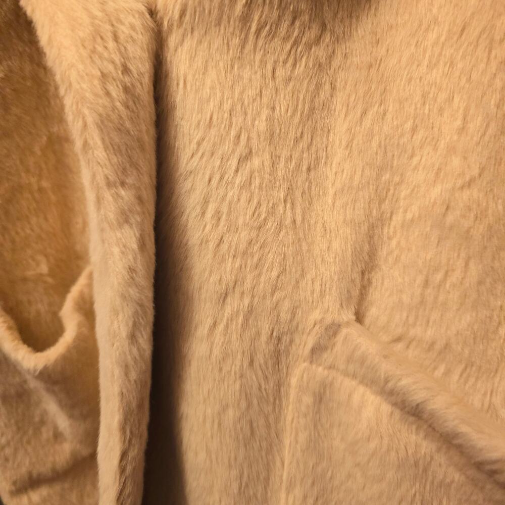 Anthropologie Sanctuary Elena Faux Fur Plush Shawl Coat - Picture 4 of 6